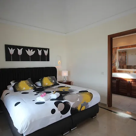 Hipoclub Villas, Zafiro 34 *