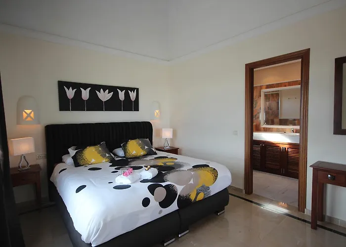 Hipoclub Villas, Zafiro 34 *